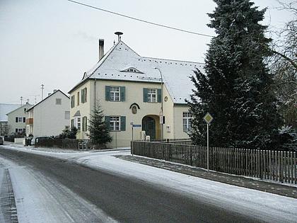 Alte Schule in Irgertsheim ( A. Bayerle)